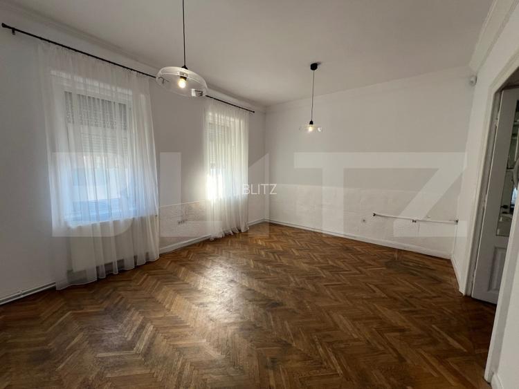 Spatiu comercial 4 camere, 130 mp, zona Piata Mare - 2