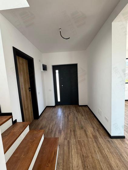 Casa Individuala - 4 Camere - Comuna Berceni
