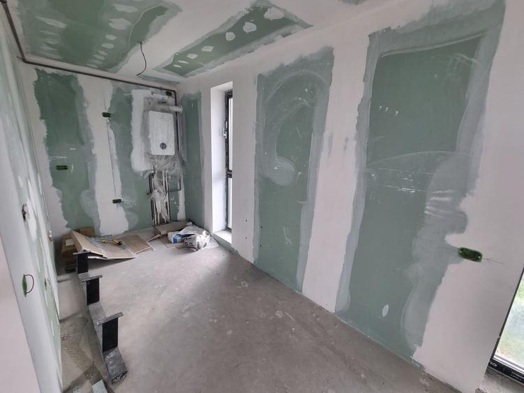 Tomis nord Euromaterna-apartament 3 camere decomandat cu terasa de 33 mp