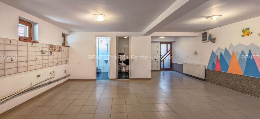 Vila spațioasă, 4 camere, nemobilată, București - 14