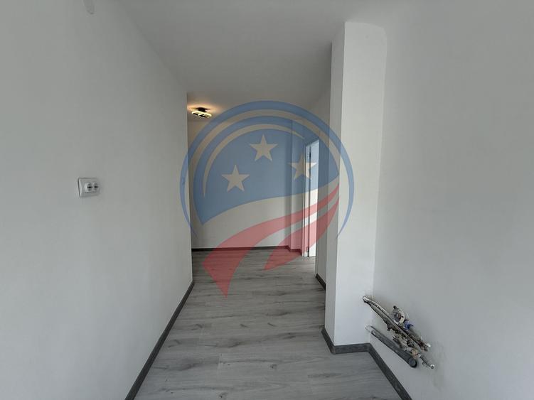 Apartament 2 camere decomandat Rovine Carrefour – bloc anvelopat, etaj 3/4