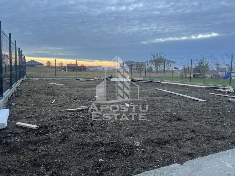 Duplex cu 4 camere P+E, de vanzare,in Sacalaz