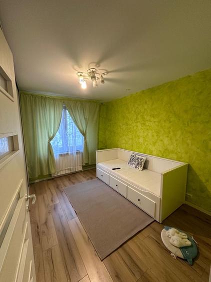 3 CAMERE | 70 MP | BABA NOVAC | RENOVAT MODERN | MOBILAT & UTILAT