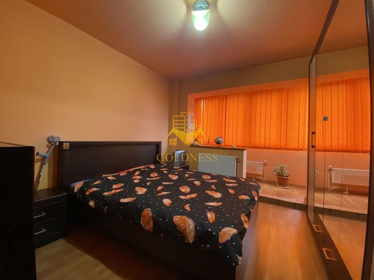 3 camere, et.3, boxa , decomandat, 2 balcoane, 70 mp, Gr Alexandrescu!
