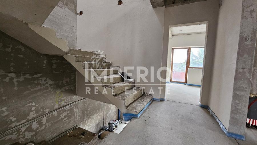 Duplex cu 6 camere in cartierul Buna ziua!