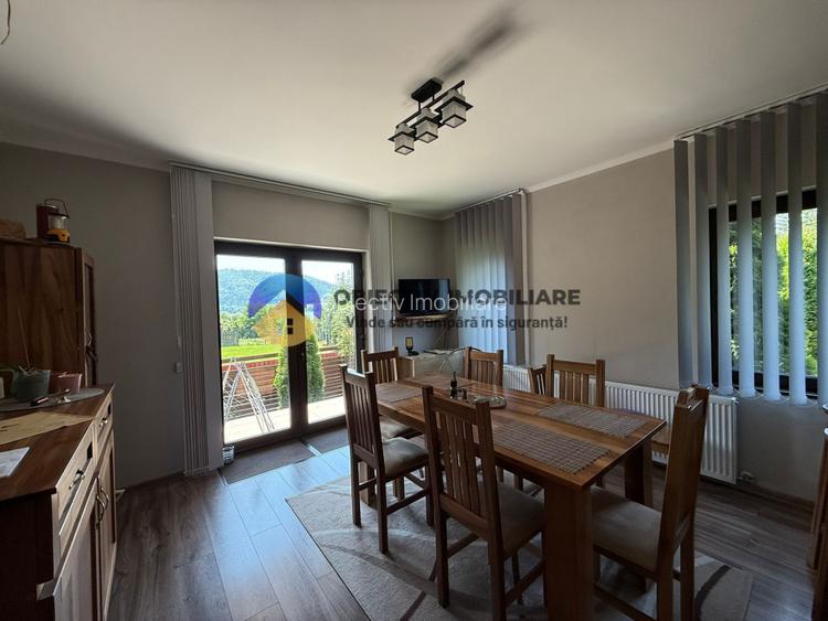 Casă proiectată cu bun gust  – Strada  Petru Movilă - 5