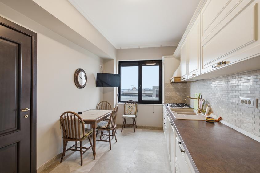 Penthouse 4 camere | 333 mp | Terasă 107 mp | Vedere panoramică | 2 Garaje