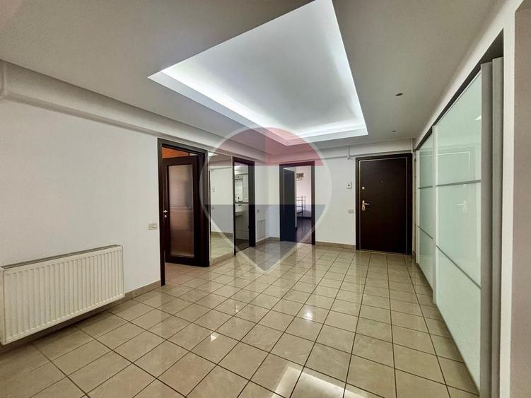 Apartament Premium | 250 mp | 3 Dormitoare | 2 Terase | 2 Parcari