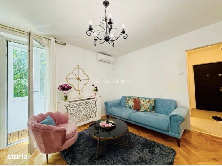 URGENT PROPRIETAR! Apartament de vanzare Piata Romana(Magheru) - 2