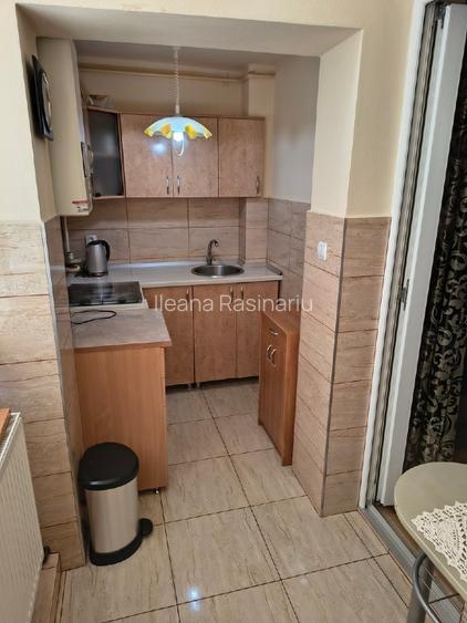 De vanzare garsoniera spatioasa etaj 2 zona Ciserom - 8