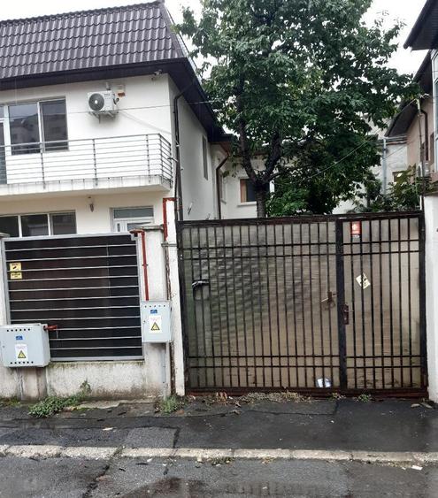 Unirii-Zepter /Posta Vitan, vila 185mp, 6 camere, nemobilata