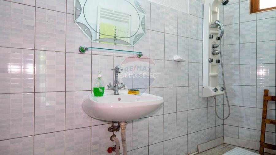 Vanzare vila-pensiune D+P+M 10 camere de vânzare, Daesti jud. Valcea - 6