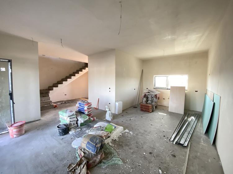COMISION 0%, Triplex 4 Camere, 102MP Utili, 316MP Teren, Sacalaz, Lidl