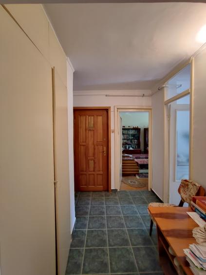 Apartament 2 camere de vanzare in zona Far, comision 0%