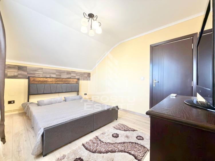 Casa individuala cu 5 camere si 3 bai mobilata in Giroc la asfalt