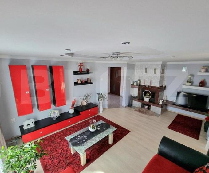 Casa 4 dormitoare, 256mp utili, 1100mp teren, zona Libertatii