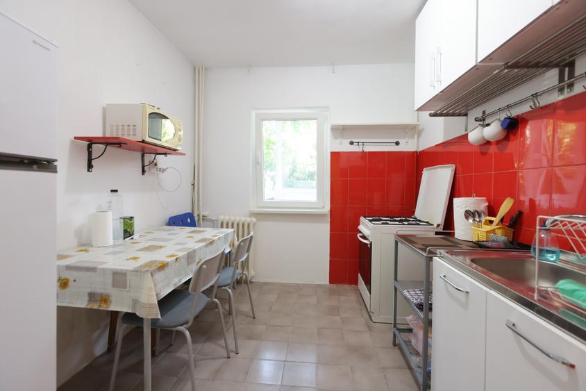 Militari,Veteranilor,inchiriere ap. 2 camere,et.1,52mp mobilat, 500Euro/luna