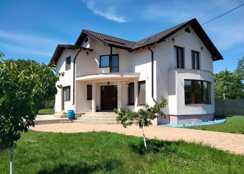 Vila cu teren 2.200 mp, sat Tăriceni-comuna Șirna - 2