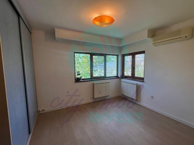 Apartament 3 CAMERE in bloc boutique-CENTRALA PROPRIE-80 mp