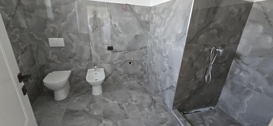 Casa noua , moderna, de vanzare Focsani