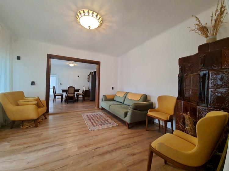 CASA INDIVIDUALA CENTRU ISTORIC CU PRIVELISTE-FARA CURTE-130MP= 1515 EURO/MP