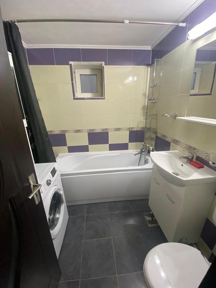 Vanzare apartament 3 cam cf 1 dec et 3/8 mobilat Margeanului sector 5