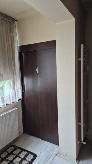 De vânzare apartament cu 3 camere