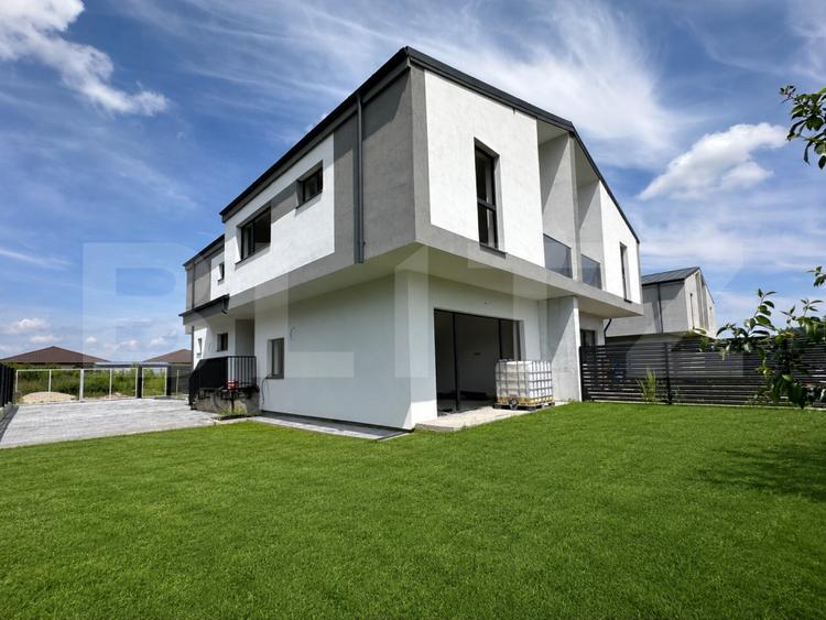 Casa semifinisata, 150 mp utili, zona urbanizata, intrare Jucu