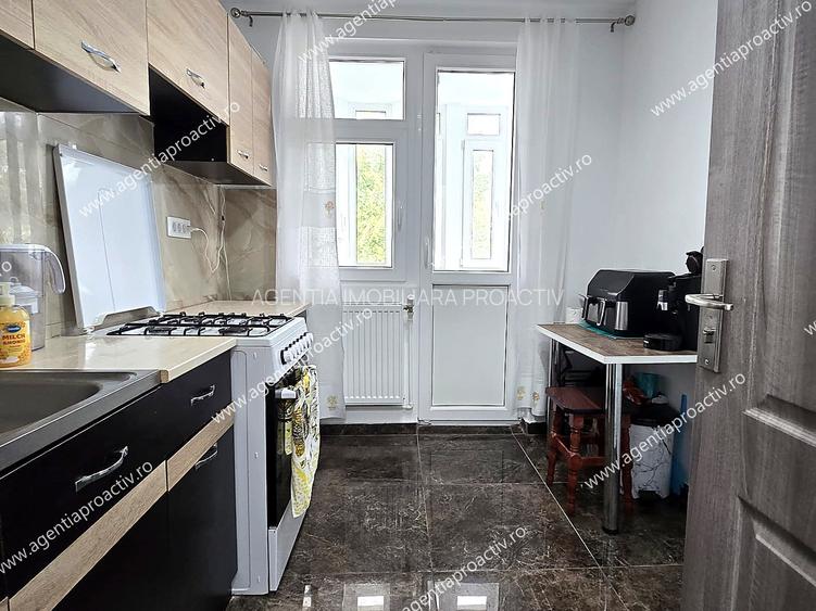 Apartament 2 camere, renovat, etaj 2 – Micro 16 - 7