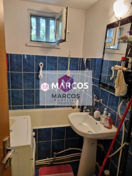 Apartament 2 camere decomandat, et.2, Central, ID 937