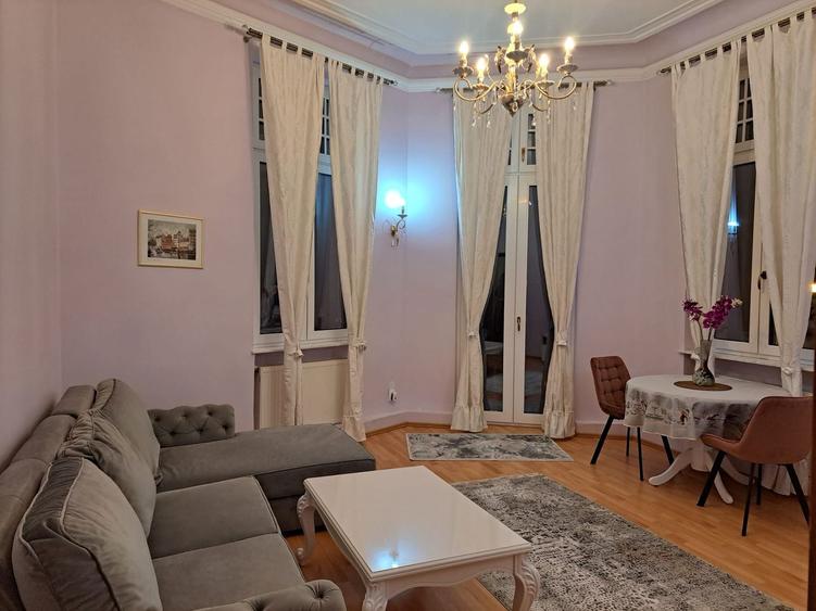APARTAMENT IN VILA, ZONA ARMENEASCA