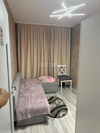 Apartament cu 2 camere decomandat, zona Podu Ros - 5