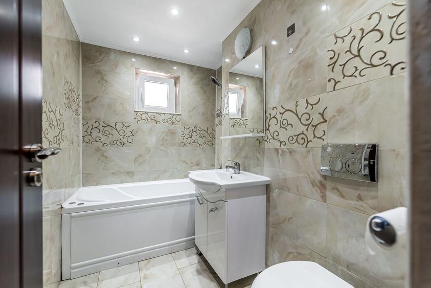 REZERVAT! Ap 2 camere, renovat, 2 balcoane. Cartier Alfa Arad