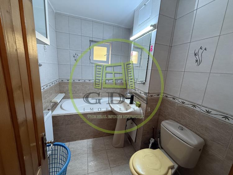 Apartament 2 camere decomandat, 51 mp, Calea Severinului, Zona Parc Maria Tanase
