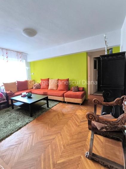 Piata Kogălniceanu Cișmigiu Izvor - 9