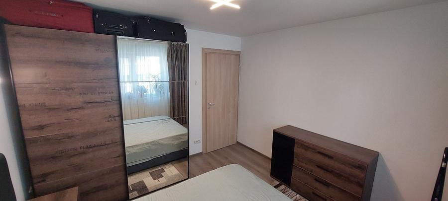 Bd. Unirii, 3 camere, 2 bai, centrala termica, parcare, lux