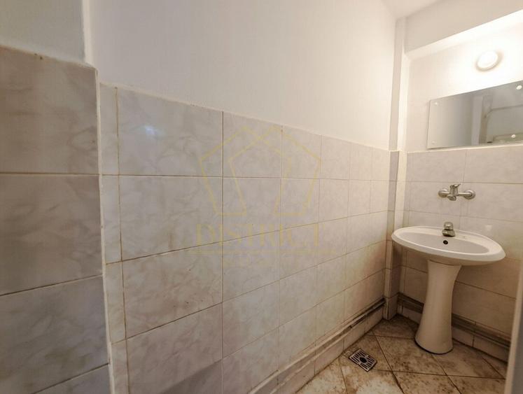 Com 0% Apartament cu o camera, parcare in curte | Piata Victoriei