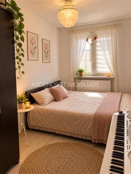 Apartament 2 camere, decomandat, balcon si parcare, Vlahuta - Florilor,  Brasov - 4