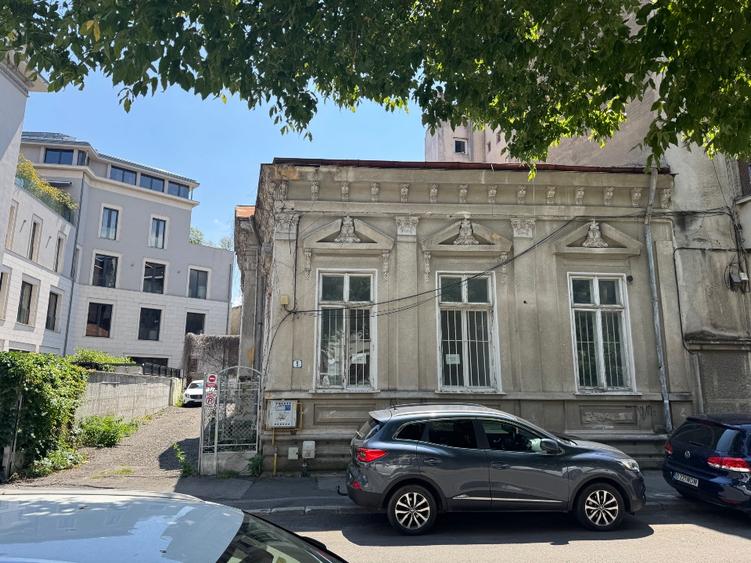 Casă interbelică cu proiect premium de consolidare și extindere – Str. Povernei