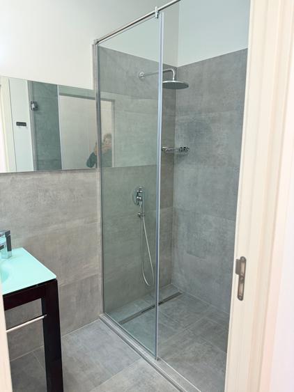 Apartament de lux - zona Lic. J. Monnet