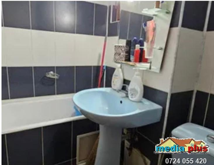 De vânzare apartament 2 camere decomandat – Micro 13