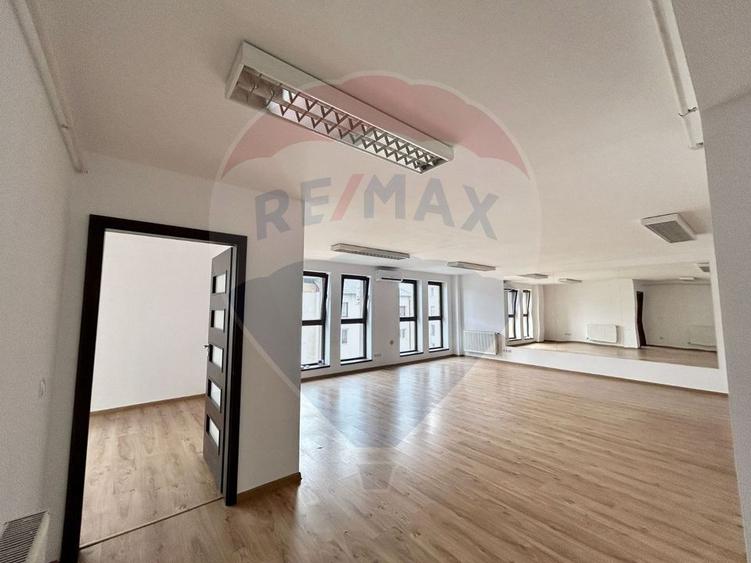 Birou modern de închiriat | Strada George Coșbuc | Baia Mare