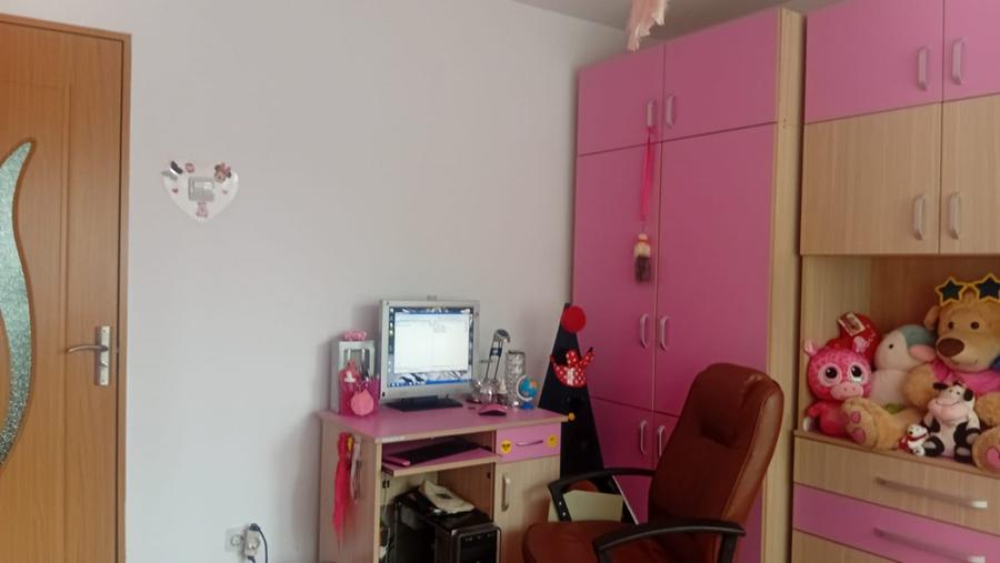 Apartament 3 camere in zona Dunarii Intre Lacuri
