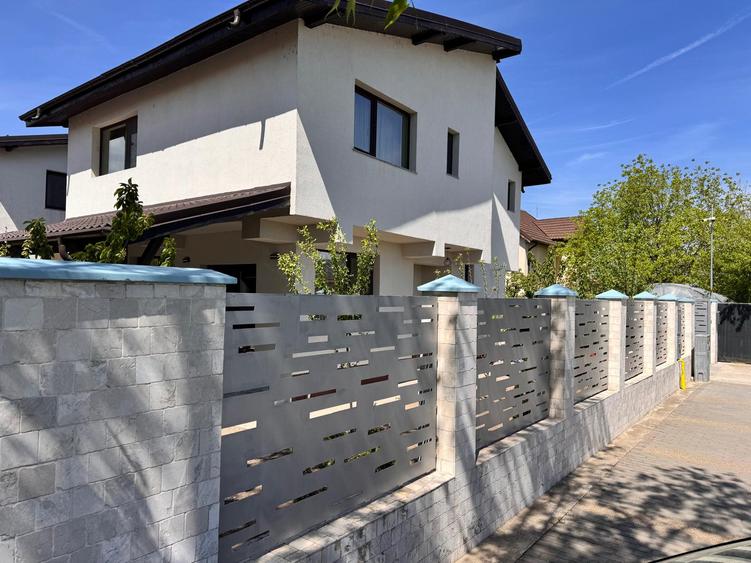 Casă 4 camere, 135 mp, curte 300 mp, mobilată premium