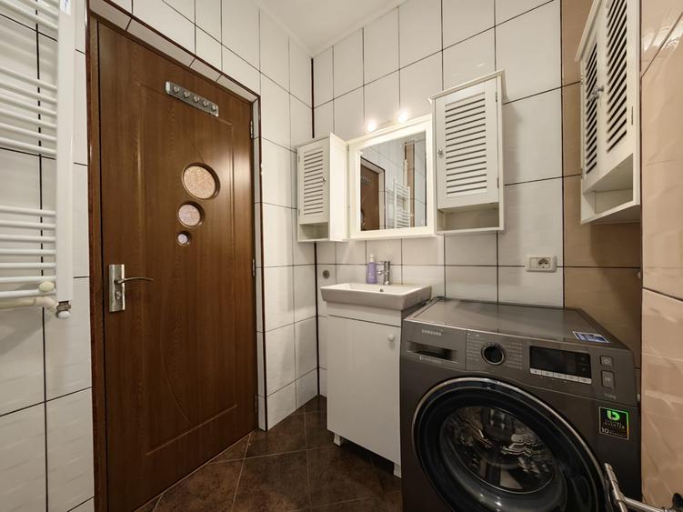 Apartament de 3 camere - Bucureștii Noi - Dămăroaia, pe strada Berveni