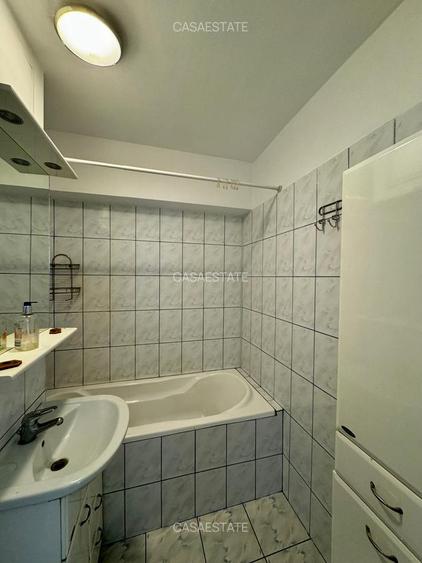 Inchiriere apartament 3 camere Victoriei