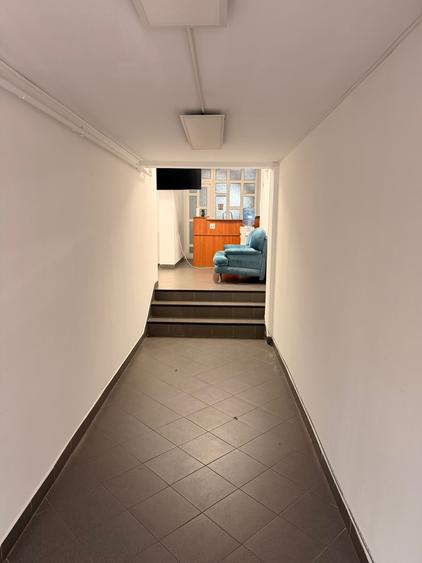 Giurgiului Progresul Piata -Spatiu birouri et 2 -- sup 93 mp - pret 750 euro