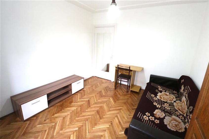 Apartament 3 camere, centrala proprie,  Complexul Studentesc