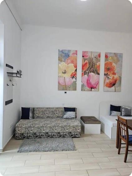 Apartament Tip Studio De Inchiriat | Central | 21 Decembrie 1989