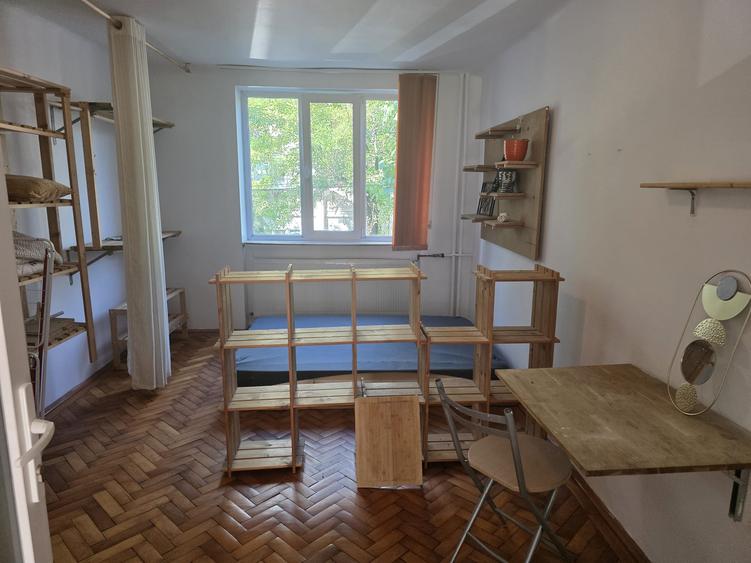 Garsonieră de închiriat – Zona Centrală / Politehnică (Mecanică)